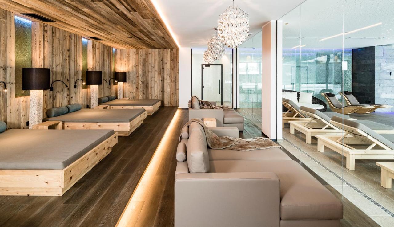 Sonnenberg Panorama Dolomites Wellbeing Hotel Маранца Екстериор снимка