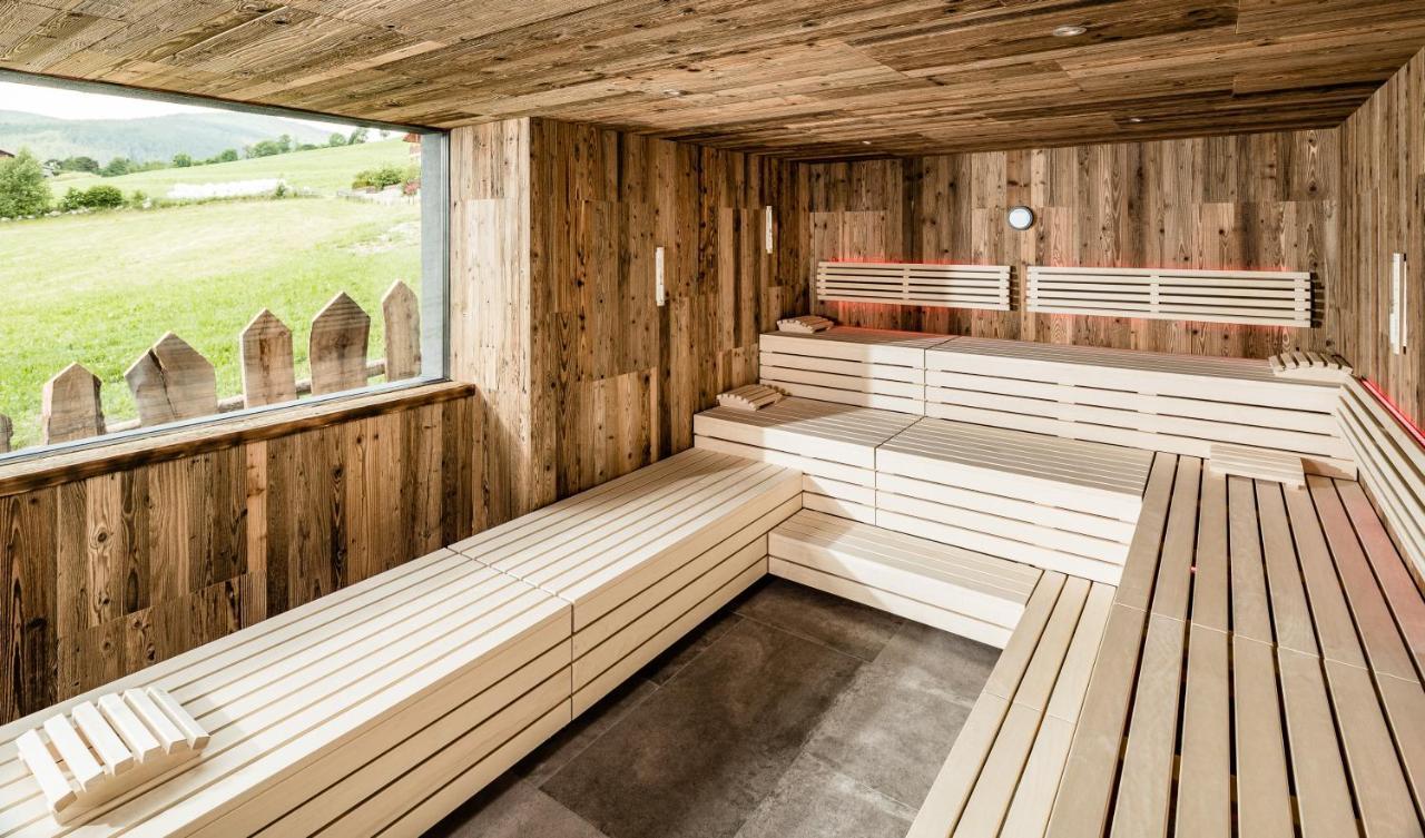 Sonnenberg Panorama Dolomites Wellbeing Hotel Маранца Екстериор снимка