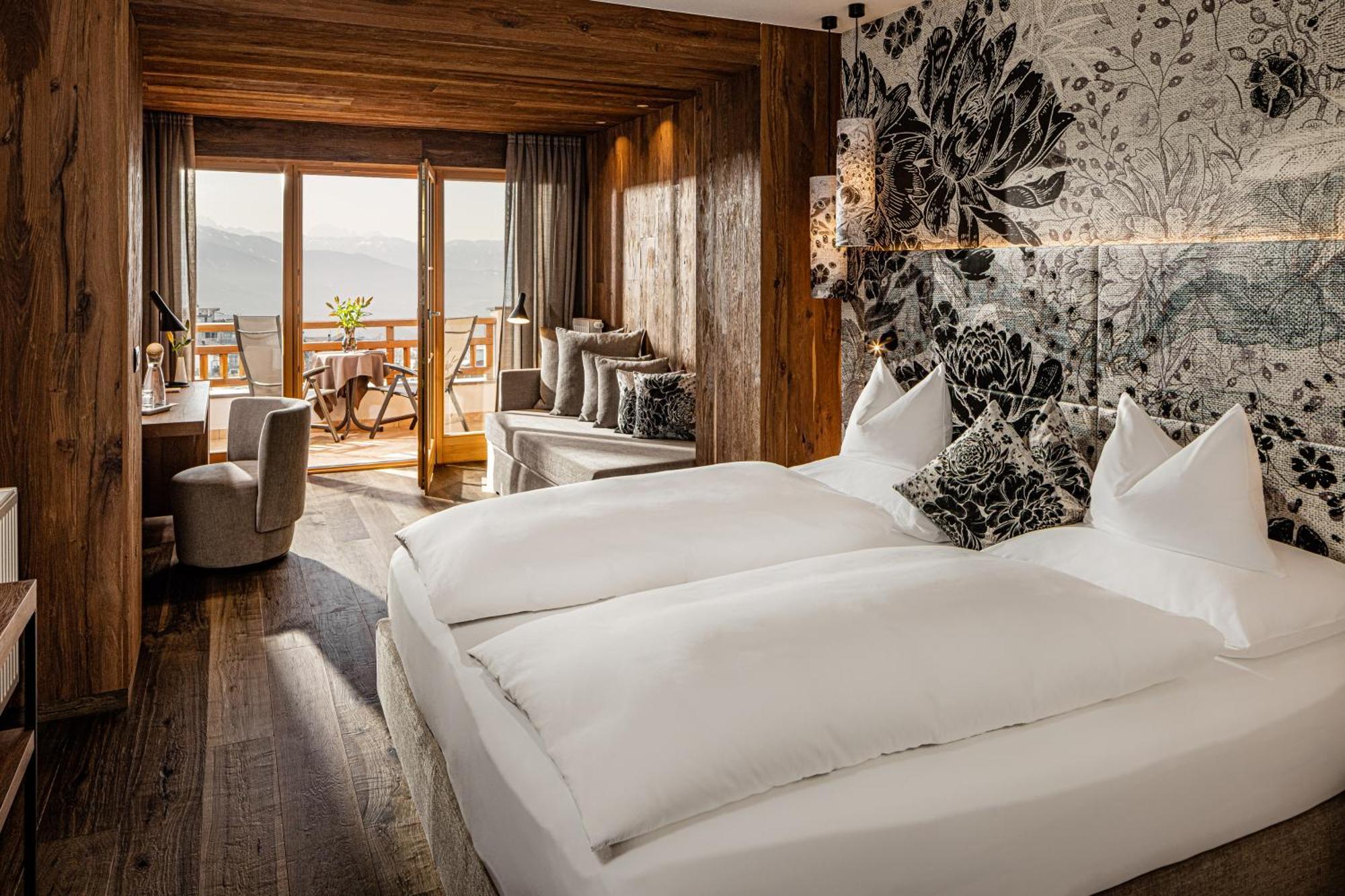Sonnenberg Panorama Dolomites Wellbeing Hotel Маранца Екстериор снимка